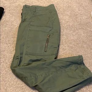 Size 6 capris